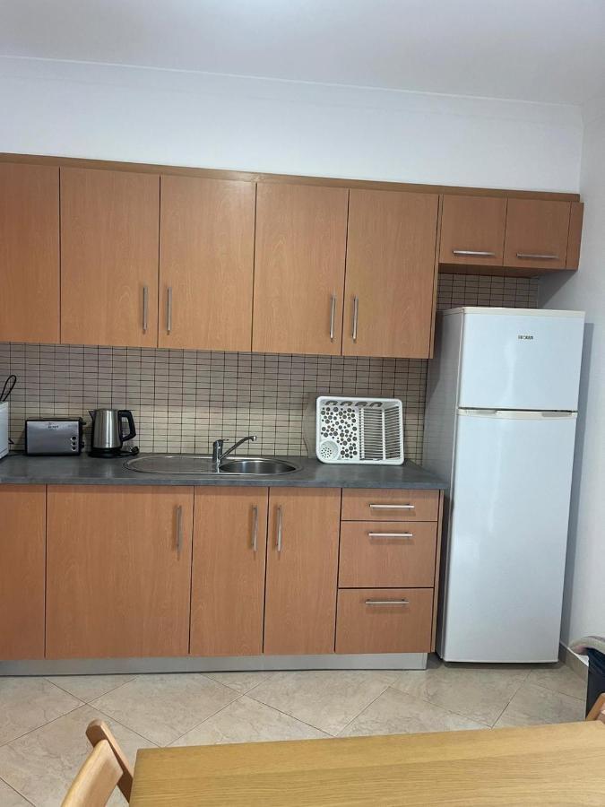 Cricket Apartments เฟอร์เรล ภายนอก รูปภาพ